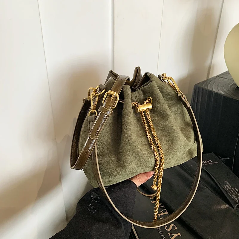 لينة الصلبة فو الجلد المدبوغ ب - مراجعة Women Bags Zara وسعره