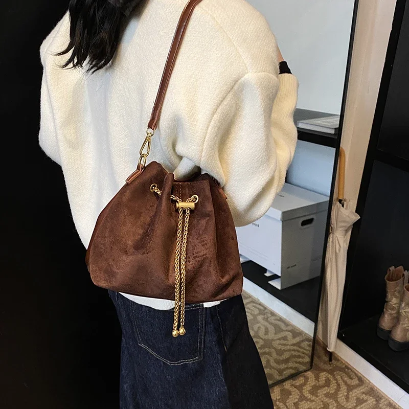 لينة الصلبة فو الجلد المدبوغ ب - مراجعة Women Bags Zara وسعره